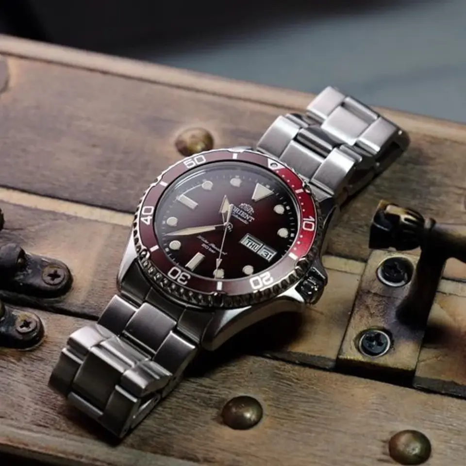 Orient Kamasu RA-AA0814R39B Otomatik Erkek Kol Saati