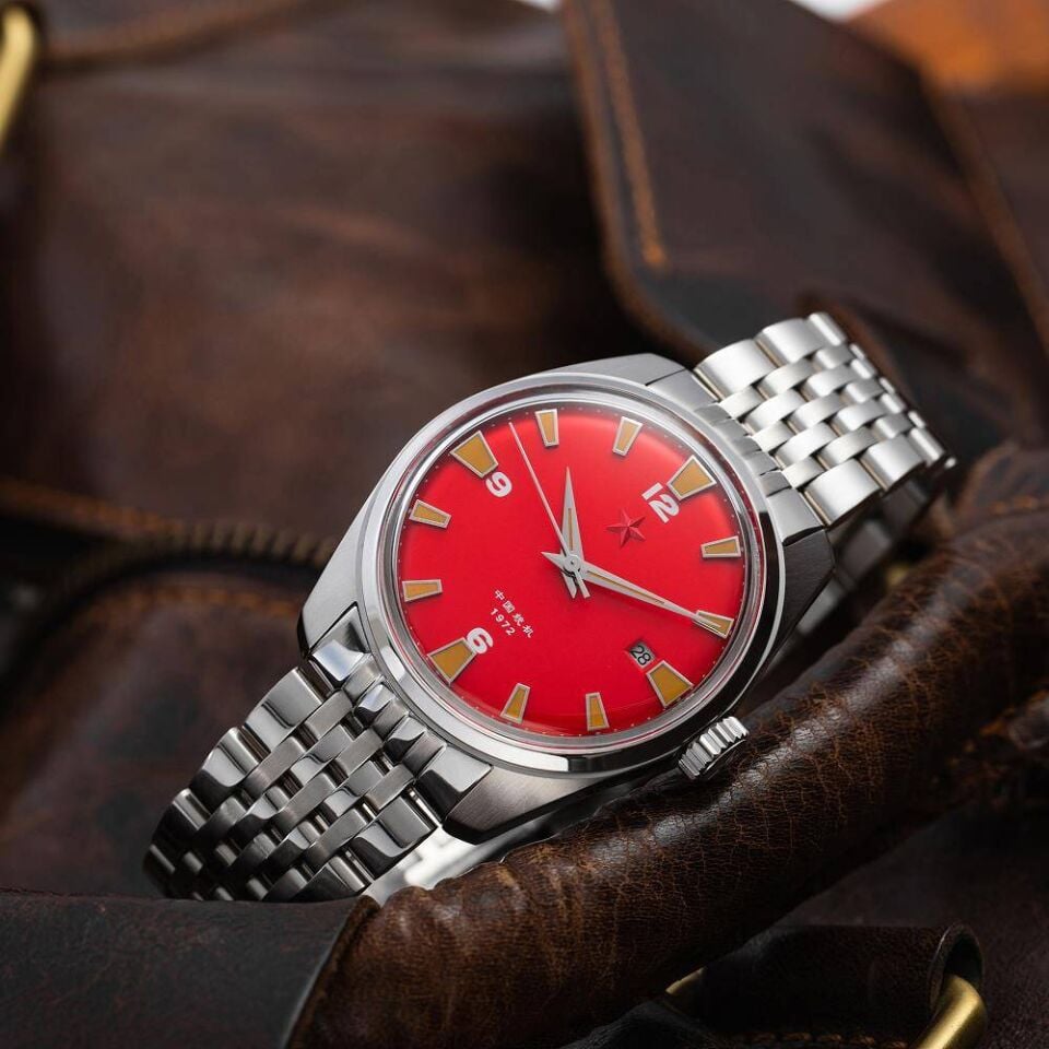 RED STAR 8827G-A Kurmalı (TONJI-8215 Mekanizmalı) Erkek Kol Saati