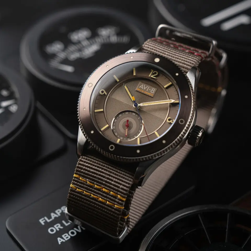 AVI-8 Flyboy Airmaster Sector Meca-Quartz AV-4112-03 Erkek Kol Saati