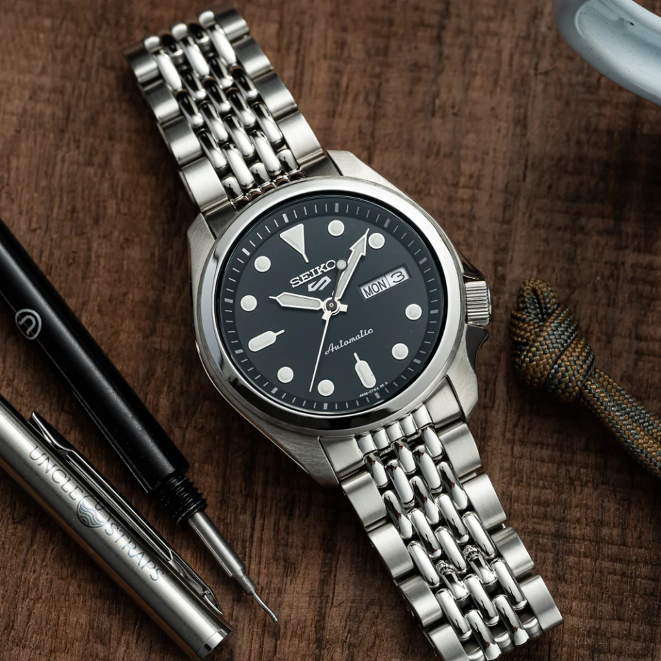 Seiko 5 Sports SRPE55K1 Erkek Kol Saati